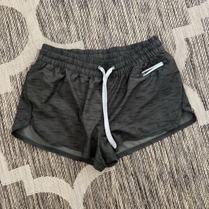 Vuori Clementine shorts